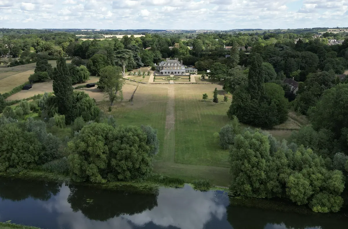 Formal garden top-down aerial photography — Skyline Drone Services